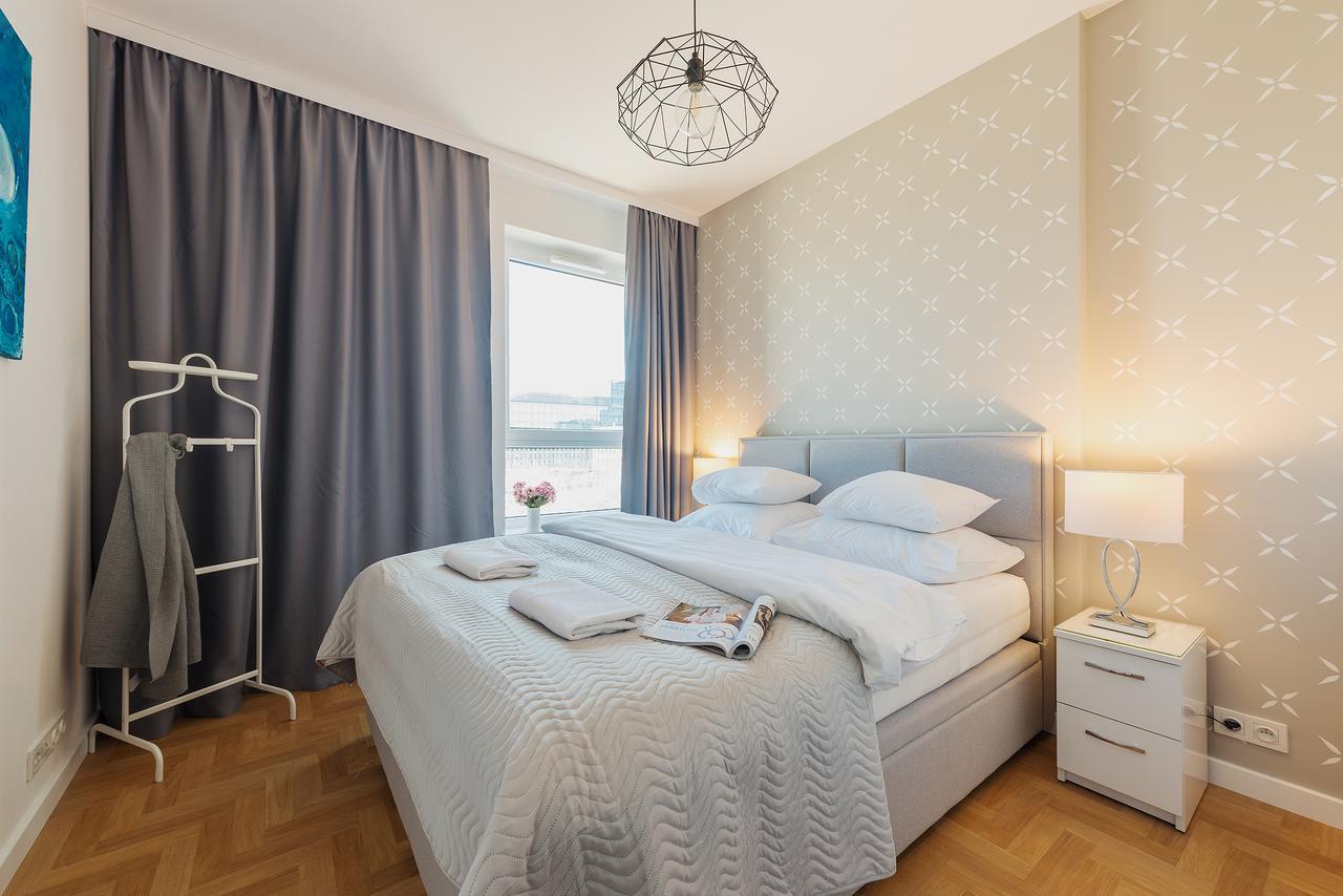 P&O Serviced Apartments Woronicza Varşovia Exterior foto