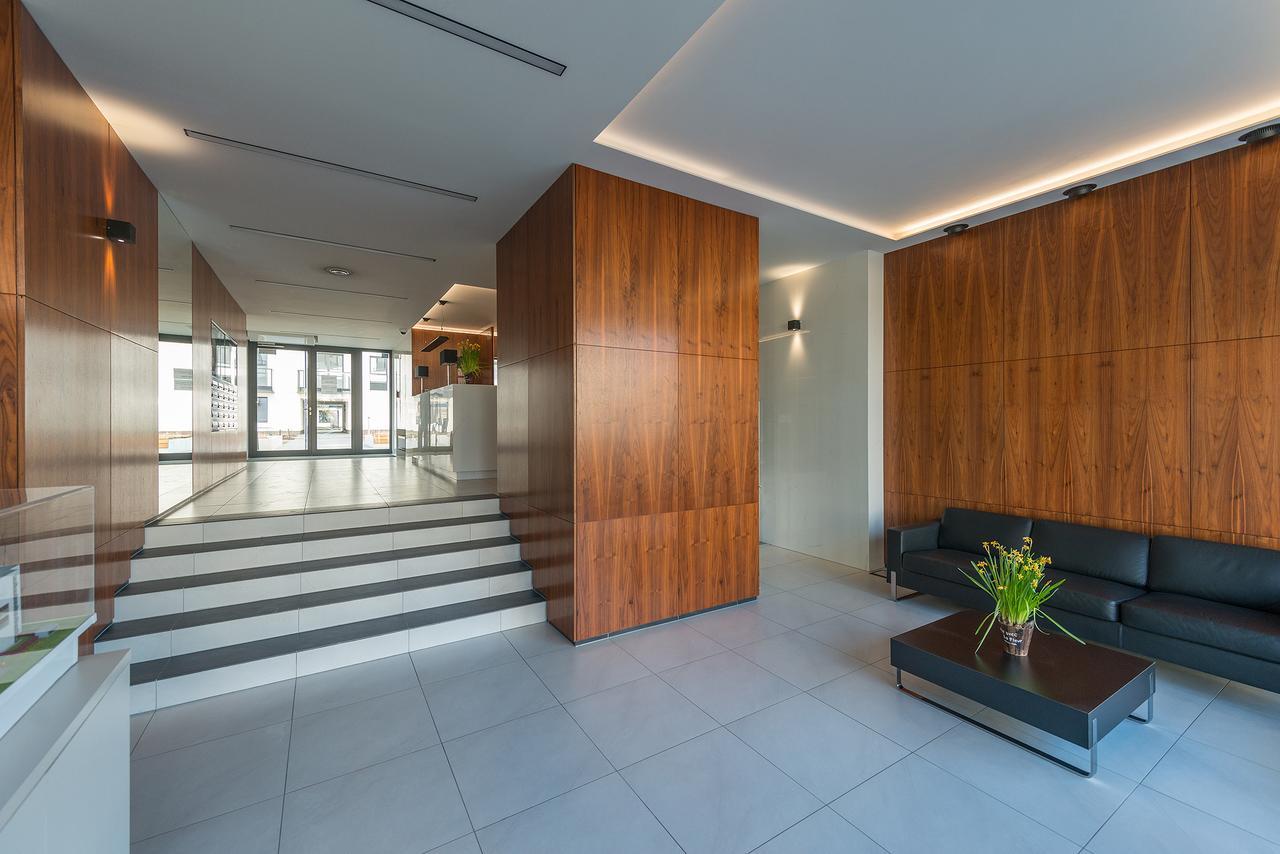 P&O Serviced Apartments Woronicza Varşovia Exterior foto