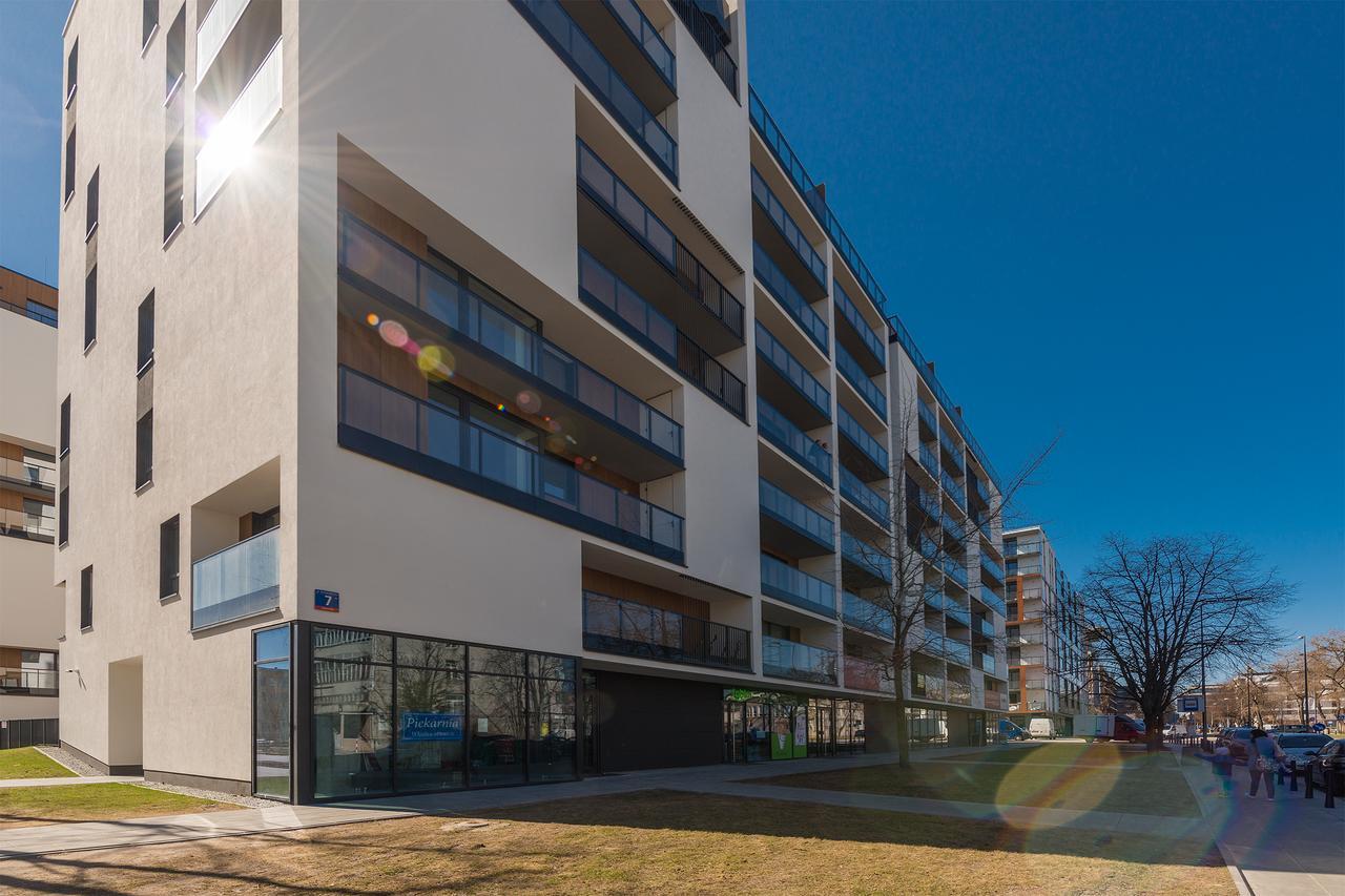 P&O Serviced Apartments Woronicza Varşovia Exterior foto