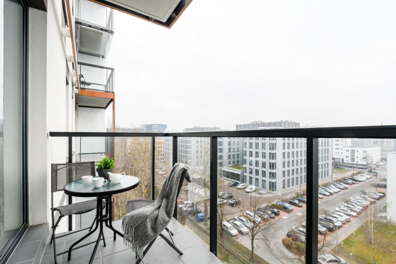 P&O Serviced Apartments Woronicza Varşovia Exterior foto