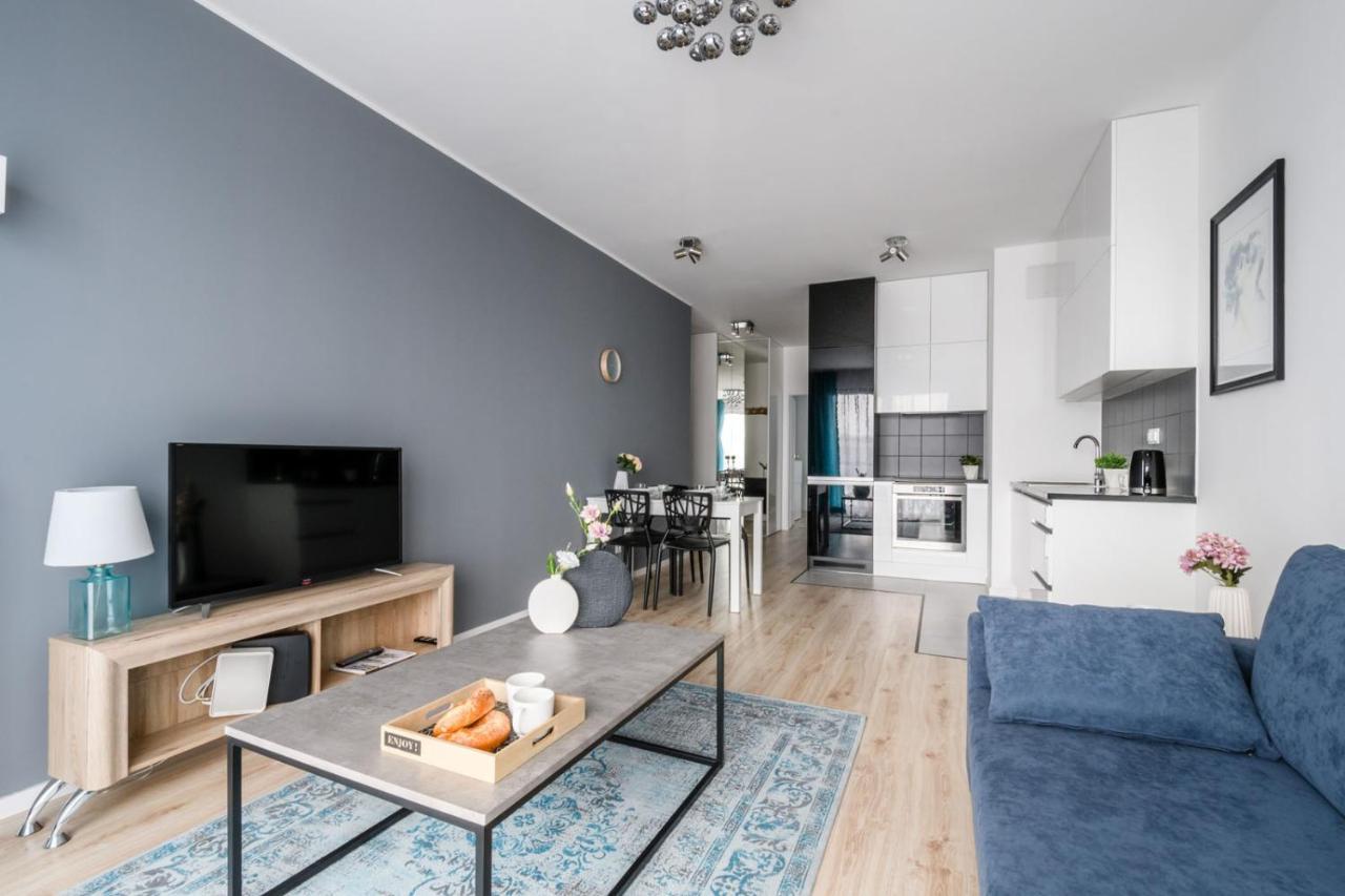 P&O Serviced Apartments Woronicza Varşovia Exterior foto