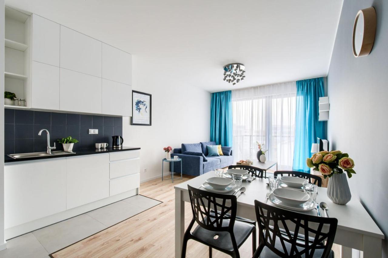P&O Serviced Apartments Woronicza Varşovia Exterior foto
